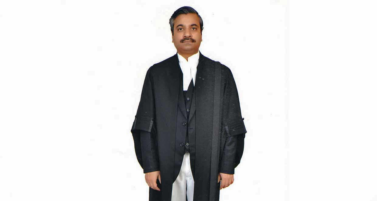 Polyester Lawyer Uniform in Hyderabad at best price by Supreme Power Plus -  Justdial